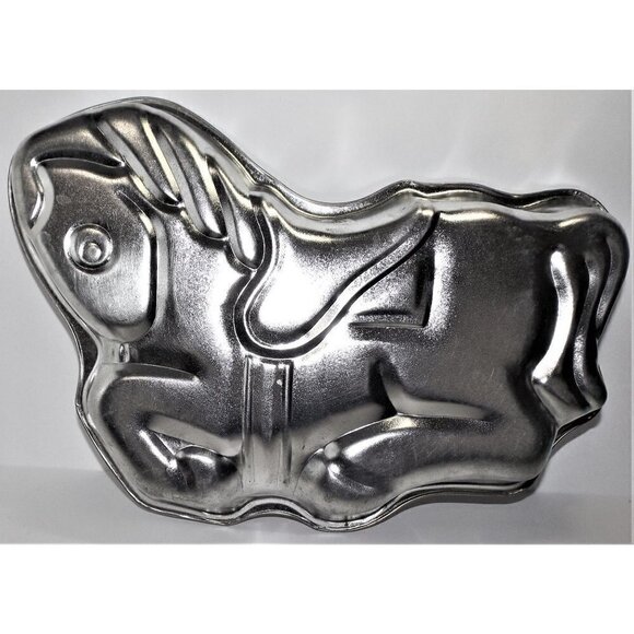 Carousel Horse Cake Pan 18" by 12" Pony Merry Go Round - Picture 2 of 3